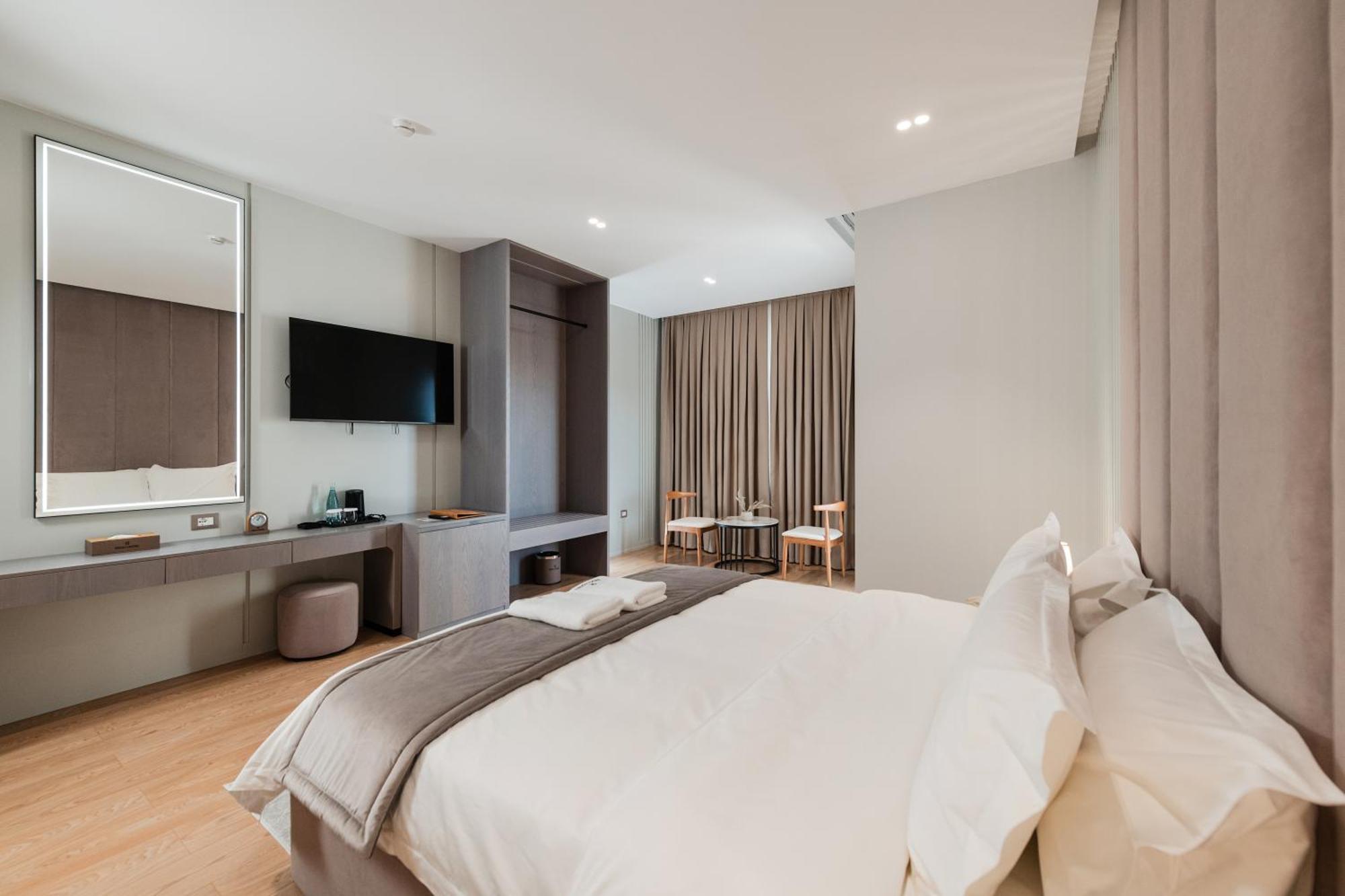 Troci Hotel Kamez Bagian luar foto