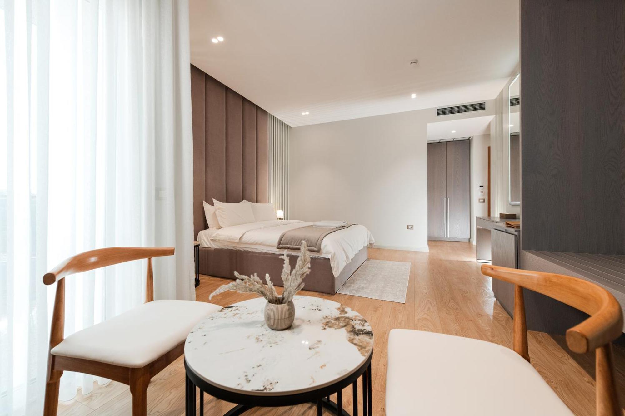 Troci Hotel Kamez Bagian luar foto