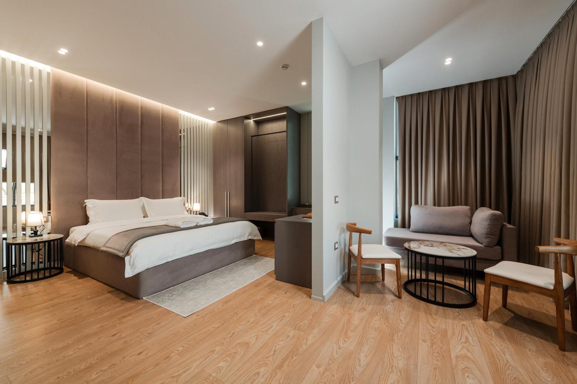 Troci Hotel Kamez Bagian luar foto