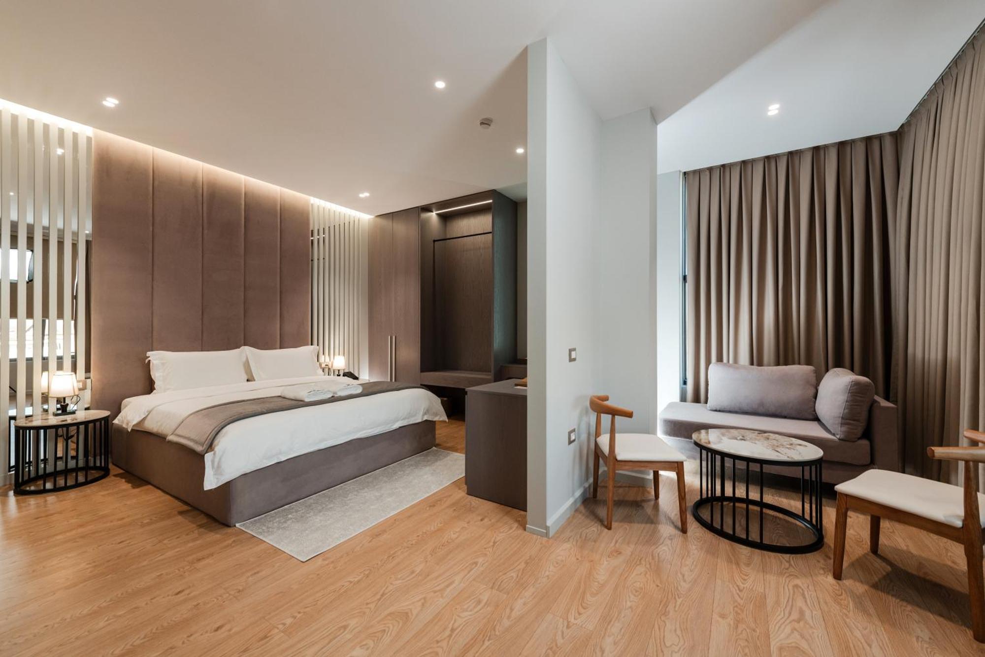Troci Hotel Kamez Bagian luar foto