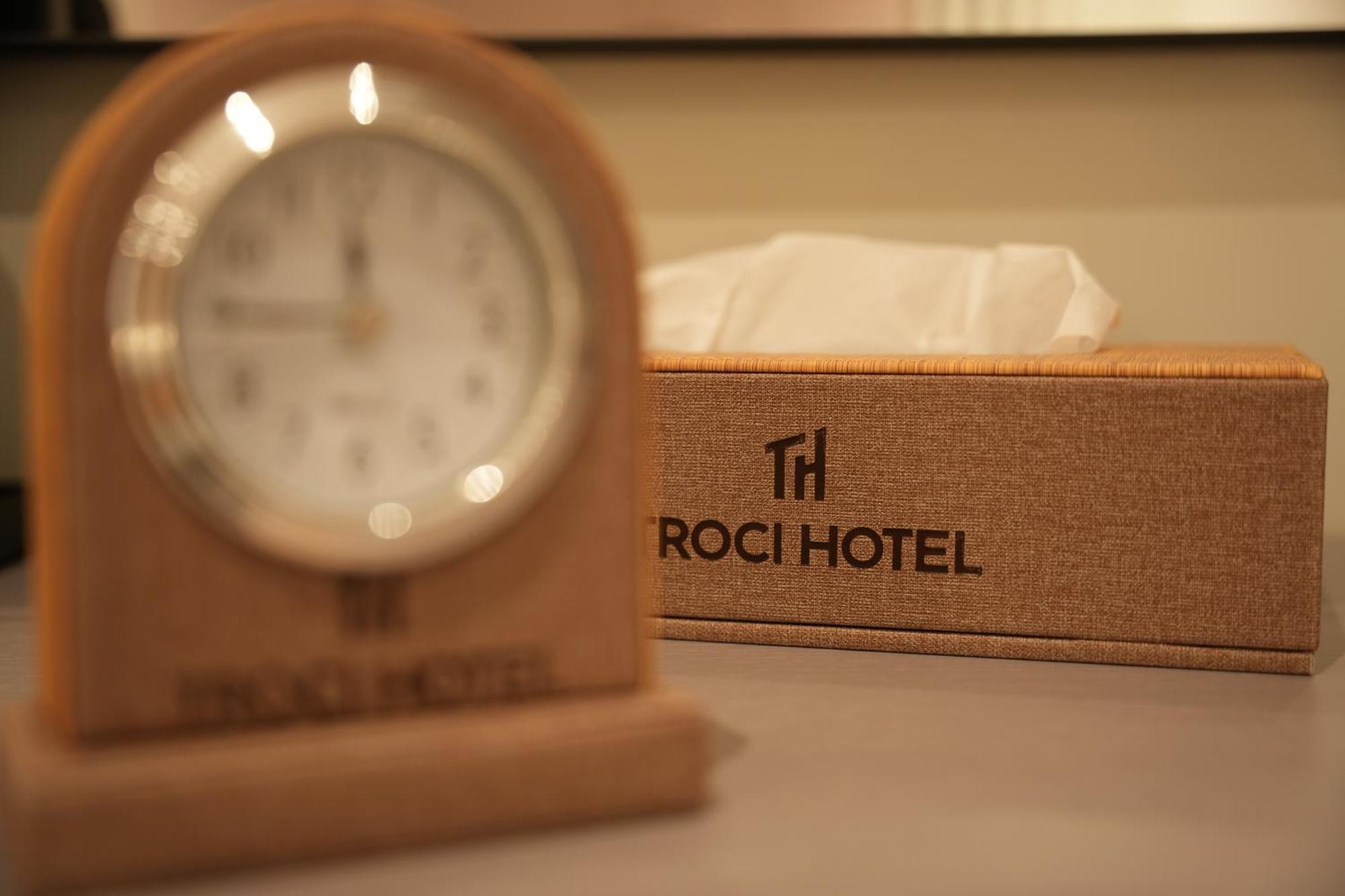 Troci Hotel Kamez Bagian luar foto